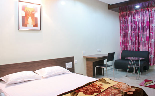 hotel in kolhapur
